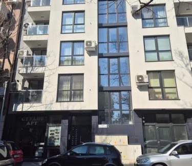 Ruse Center Apartment | LUNY CITY Center