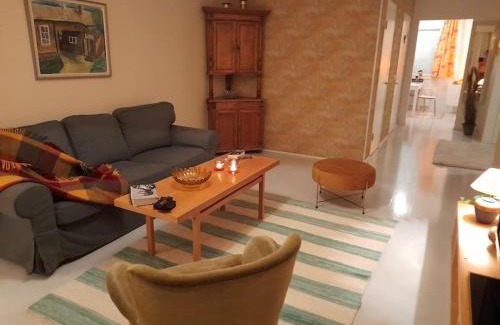 Mantyluoto Apartment | Luonnon rauhassa kodikas loma-asunto