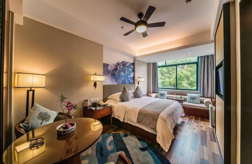 Jiashan Hotel | Luoxingge SSAW Hotel