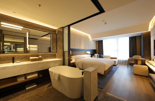 Luolong Hotel | Luoyang Marriott Hotel