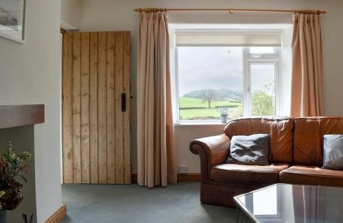 Carnforth House | Lupton Hall Cottages