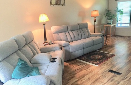 Chesapeake Ranch Estates-Drum Point House | Lusby spacious beauty single family home near Solomons Island