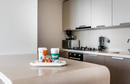 Tumba Vieja Apartment | Lush Apartment | PH Boutique Quartier del Mar