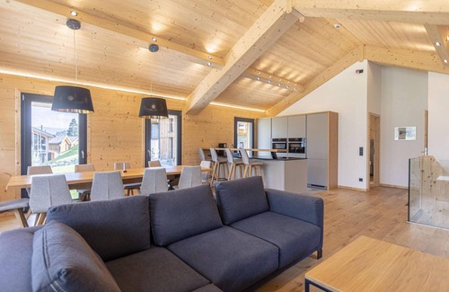 Haus im Ennstal Ski Chalet | Lush chalet with private sauna