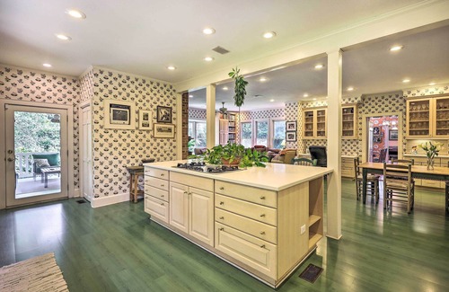Jonesville House | Lush Elkin Home w/Porch Views & Pool Table