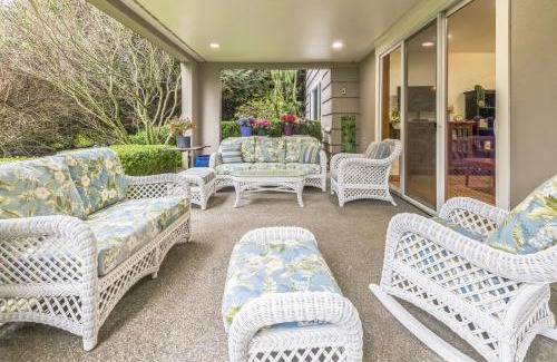 Bainbridge Island House | Lush Garden Home - Private Gym & Ferry Access