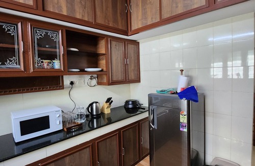 Maradu House | Lush green 4BHK Fully furnished house with AC in master bedroom, hot water
