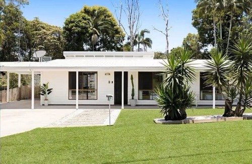 Kuluin House | Lush + Light-Filled Retreat w/Pool Near Beach, Airport. Heart of Sunshine Coast