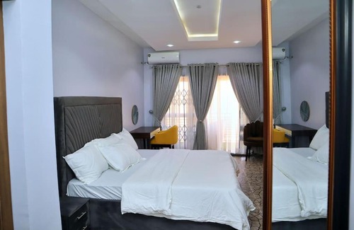 Karsana Apartment | Lush Meadows Apartments