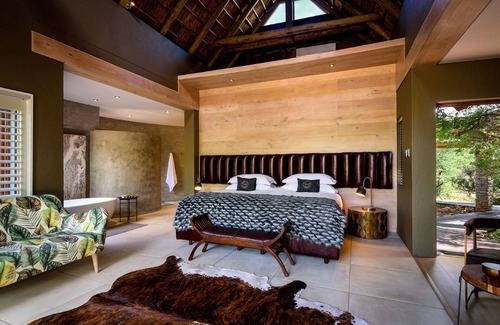 Pilanesberg National Park Cabin | Lush Private Game Lodge