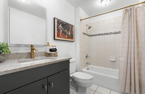Historic District - North Apartment | Lush Savannah Loft - Near Plant Riverside District