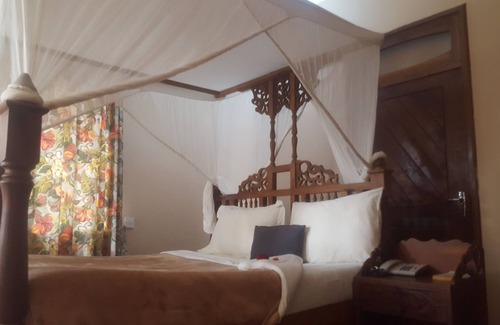 Lushoto Cabin | Lushoto Executive Lodge