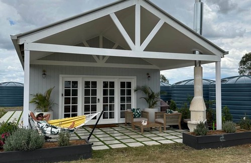 Moffatdale Villa | Lusso Retreats - South Burnett 1 Bedroom Retreat