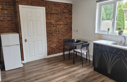 Luton Apartment | Luton City Escape - Modern 1BR Apartment