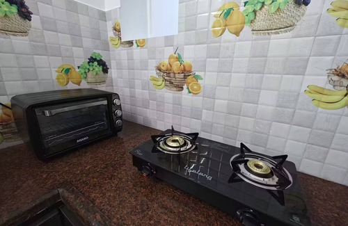 Pondicherry Beach Apartment | Luv- A Private Flat in White Town, Near Rock Beach