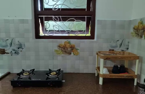 Pondicherry Beach Apartment | Luv- A Private Flat in White Town, Near Rock Beach
