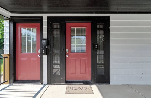Anderson Apartment | Lux 1 bed/1 bath unit ideal for traveling professional