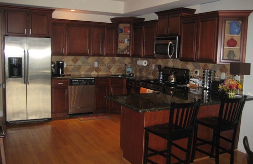 Union City Condo | Lux 3 Bed/2Bath Overlooks Manhattan - Across the River