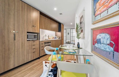 East Cambridge Apartment | Lux 3 Bedroom Apartment Boston