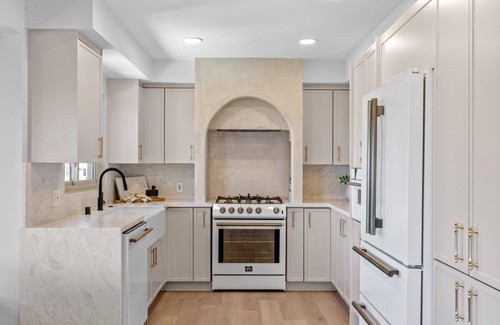 Del Cerro House | Lux 3M Estate Pool 16+ AC