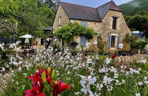 Cenac-et-Saint-Julien House | Lux Beautiful Country House for families Holidays Dordogne Esparoutis