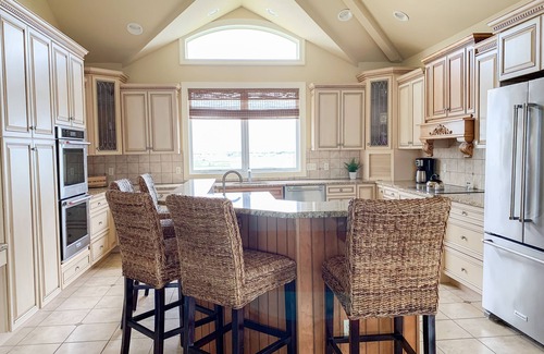 Bethany Beach House | Lux Bethany Beach House | Walking Distance to Ocean | Gated Community with Pool