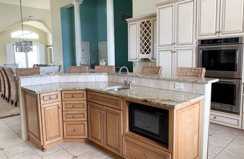 Bethany Beach House | Lux Bethany Beach House | Walking Distance to Ocean | Gated Community with Pool