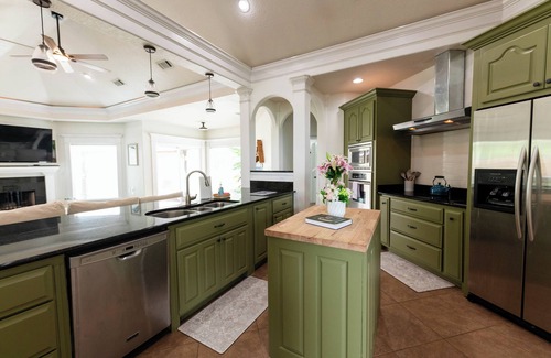 St. Martin House | Lux Coastal Oasis Pool Hot Tub Game Room Gym Golf Family friendly
