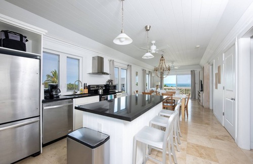 James Cistern Condo | Lux Condo w/Views, Htd Pool, Priv. Beach, Golf Cart, Kayaks, AS SEEN ON HGTV