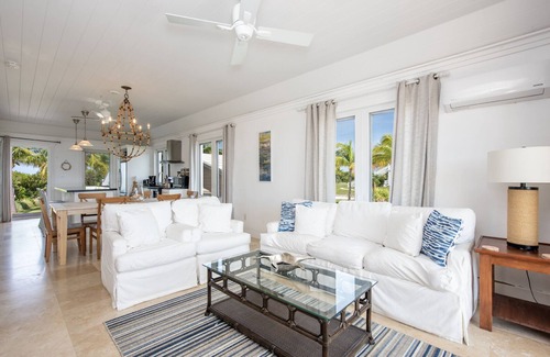 James Cistern Condo | Lux Condo w/Views, Htd Pool, Priv. Beach, Golf Cart, Kayaks, AS SEEN ON HGTV
