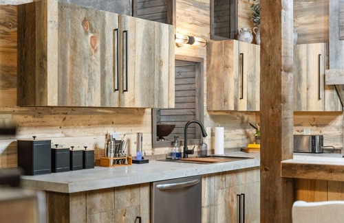 Marshall House | Lux Family Lodge Boulder H/T Near Buffalo River