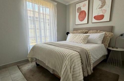 Greater Johannesburg Metropolitan Area Apartment | Lux Homes Property's