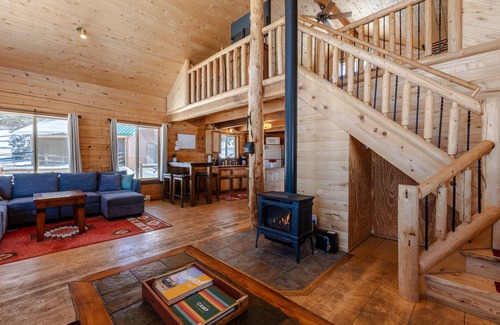 Pagosa Springs Cabin | Lux Hot Tub Cabin. Huge VIEWS! 35 Acres! Stargazing/Hiking Retreat! No Pet Fees!