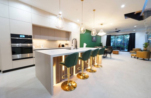 Harbordale House | Lux Jungle Haven Close to Port Everglades & Beach