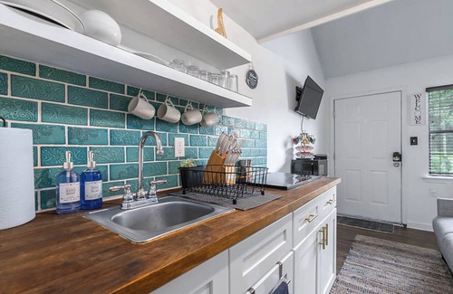 Southwest Raleigh Apartment | Lux Loft Downtown Raleigh NCSU