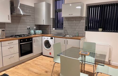 Nuneaton Apartment | Lux Modern Apartment in Nuneaton