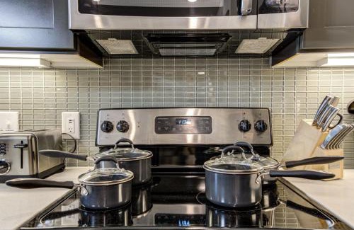 Conroe Apartment | Lux Modern Art Apartment Near Eateries and Theater by RGS
