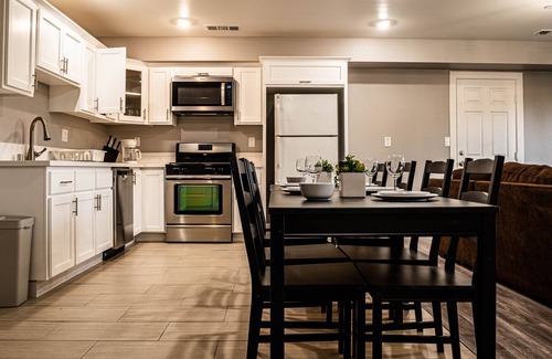 Florence-Graham House | ☆Lux Modern & Spacious 5BR home in Los Angeles☆- N