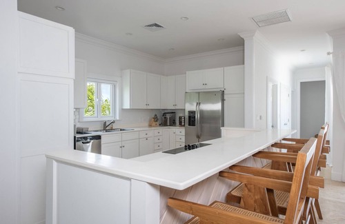 Savannah Sound House | Lux New Windermere Home w/Pool, Boat Dock, Beach Access, Club Membership