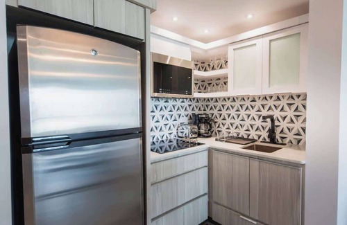 Carolina Apartment | Lux Ocean Front 14th Floor 1BR ON BEACH w/Parking