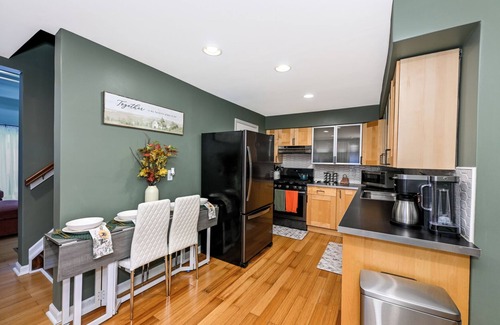 Ohio City House | Lux Ohio City Gem