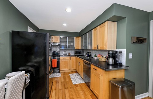 Ohio City House | Lux Ohio City Gem