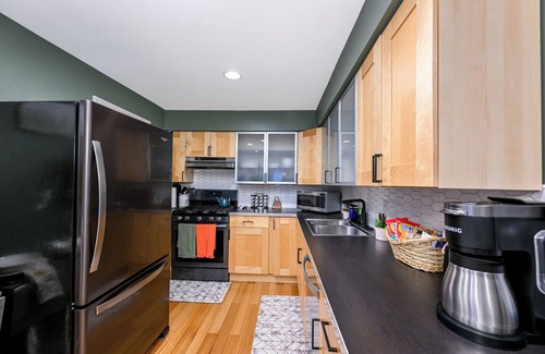 Ohio City House | Lux Ohio City Gem