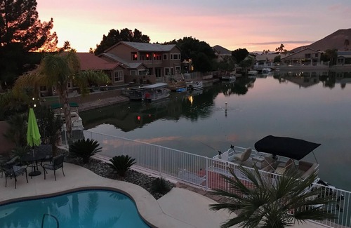 Arrowhead Lakes House | Lux resort: Heated pool , pontoon boat , paddle boat and fishing. new A/C's