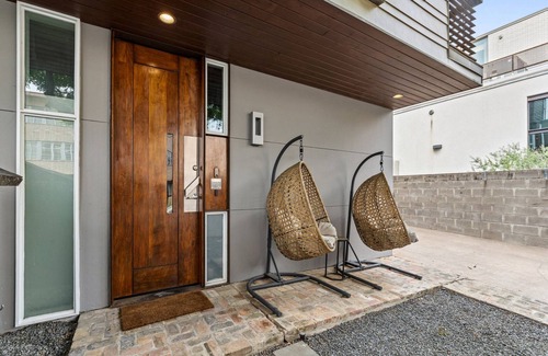 Bouldin House | Lux SoCo Penthouse in the Heart of Austin