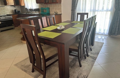Athi River House | Lux Suites Greenpark Getaway Bungalows