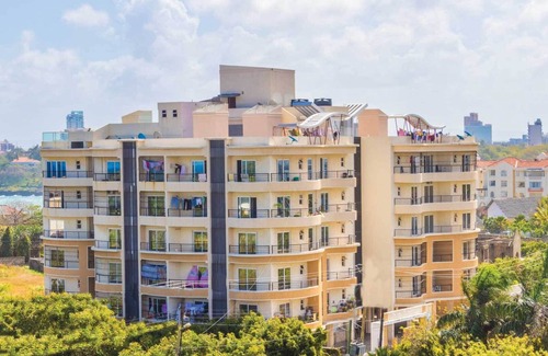Mombasa Apartment | Lux Suites Palm Terraces Apartments