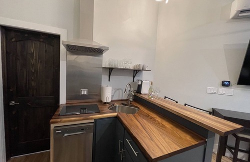 Dairy House | LUX Tiny FarmHouse 2BR/1BA
