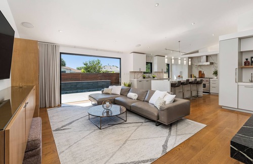 Rolando Park Resort | Lux Villa: Heated Pool, Sauna, & Gym