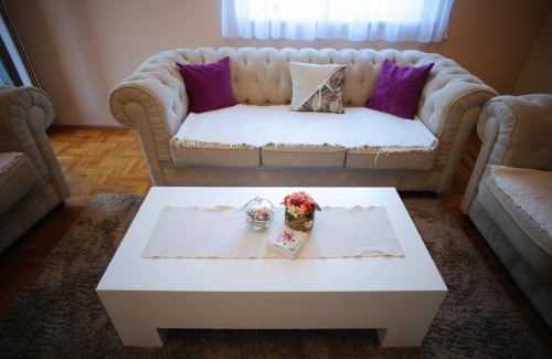Sombor Apartment | Lux11